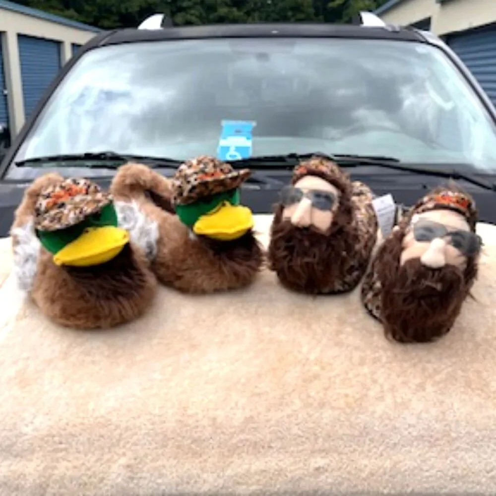 Size 10-11 {One Size Fits Most} . Duck Dynasty Ducks & Uncle Si Slippers Bundle